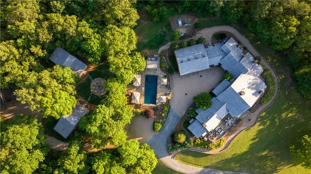 976 NC 3010, Jasper, AR 72641