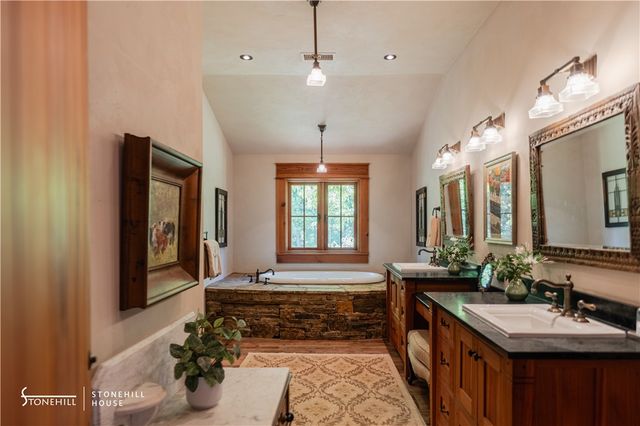 976 NC 3010, Jasper, AR 72641