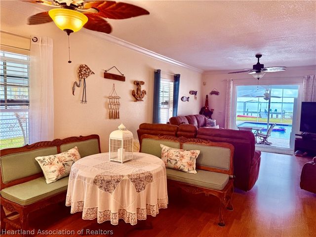 148 N Lake Reedy Boulevard, Frostproof, FL 33843