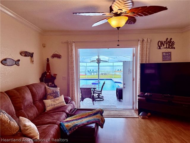 148 N Lake Reedy Boulevard, Frostproof, FL 33843