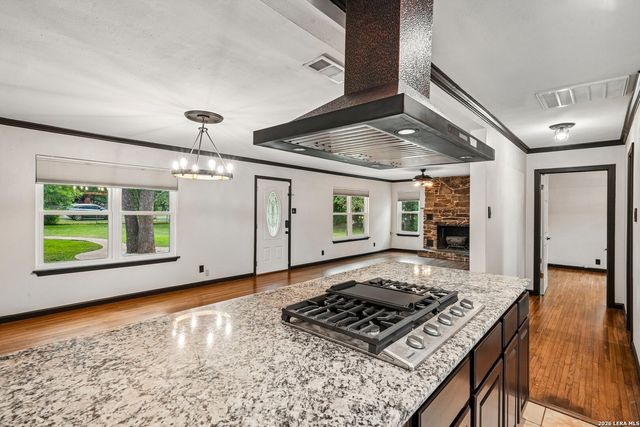 26410 Teepee Ln., Boerne, TX 78006
