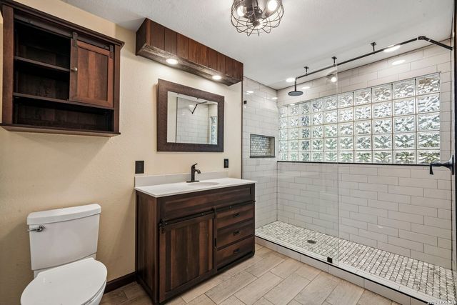 26410 Teepee Ln., Boerne, TX 78006