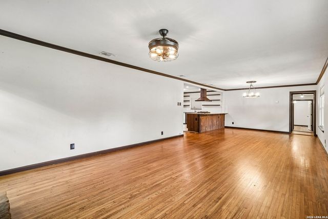 26410 Teepee Ln., Boerne, TX 78006