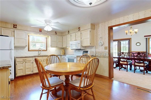 220 Bantam Ridge Court, Wintersville, OH 43953