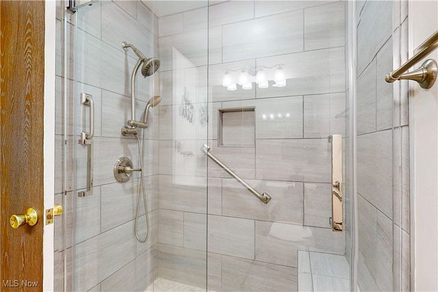 220 Bantam Ridge Court, Wintersville, OH 43953