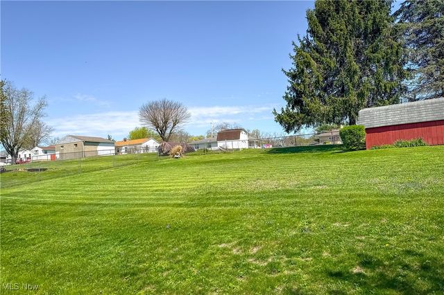 220 Bantam Ridge Court, Wintersville, OH 43953