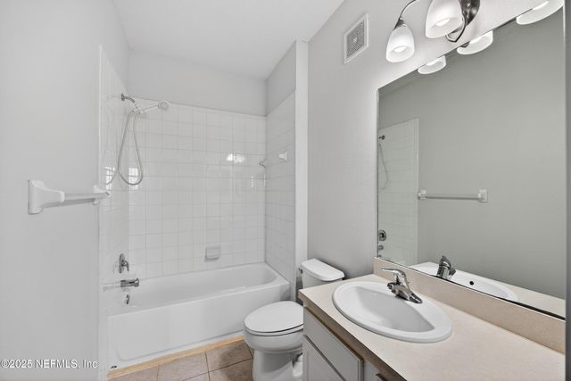 11251 CAMPFIELD Drive 2305, Jacksonville, FL 32256