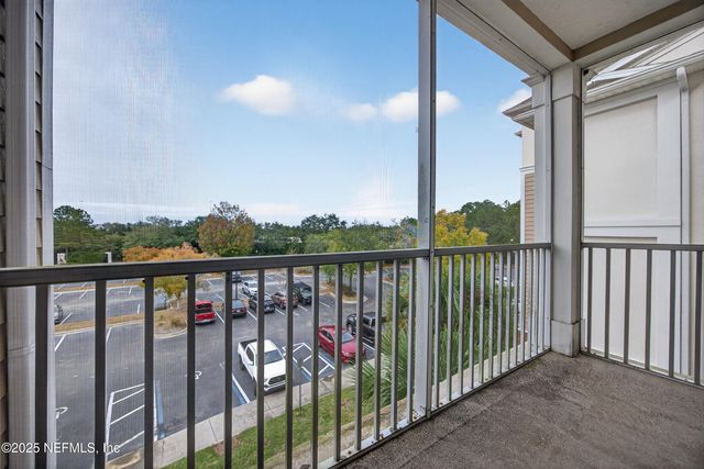 11251 CAMPFIELD Drive 2305, Jacksonville, FL 32256