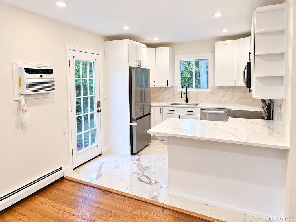 370 Boulder Street, Ronkonkoma, NY 11779 — photo 3