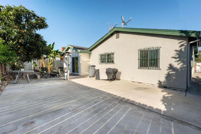 10448 Glenellen Avenue, San Diego, CA 92126