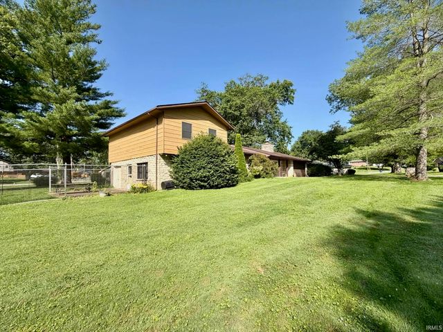 417 Sycamore Drive, Bedford, IN 47421