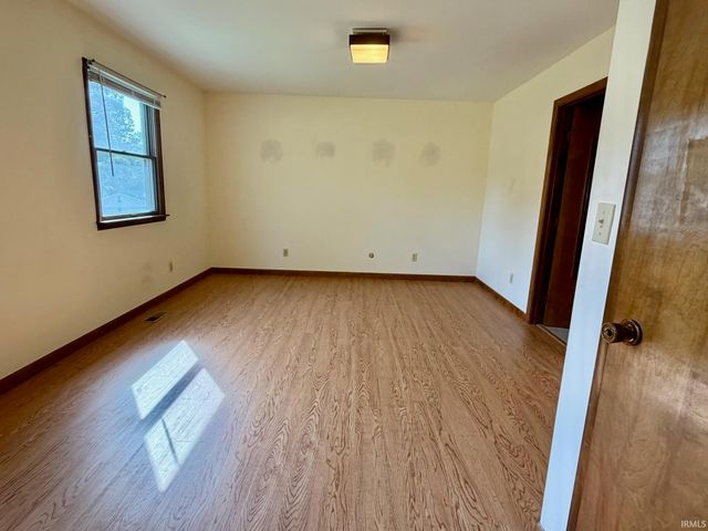 417 Sycamore Drive, Bedford, IN 47421