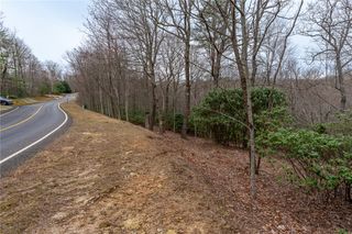 24 Blazing Star Trail, Landrum, SC 29356