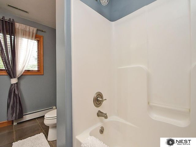 1419 Road N, York, NE 68467