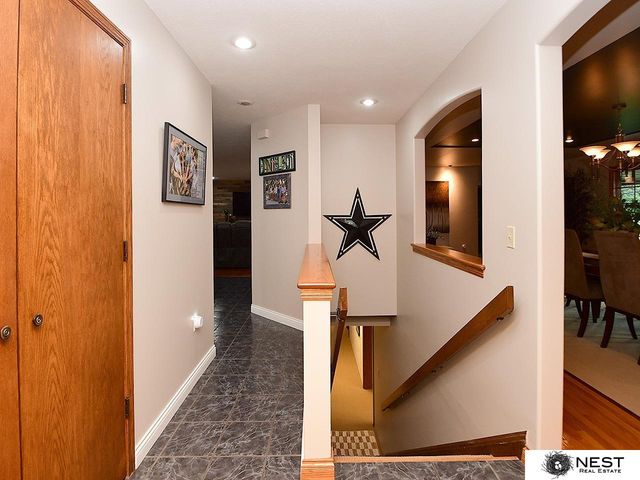 1419 Road N, York, NE 68467