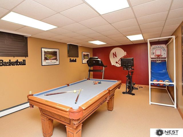 1419 Road N, York, NE 68467