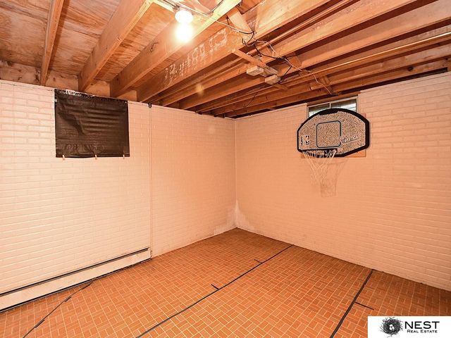 1419 Road N, York, NE 68467