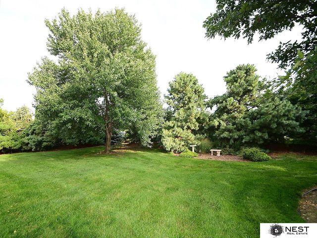 1419 Road N, York, NE 68467