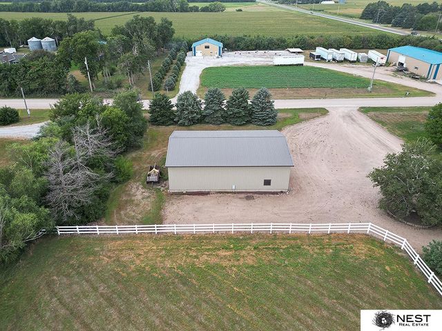 1419 Road N, York, NE 68467