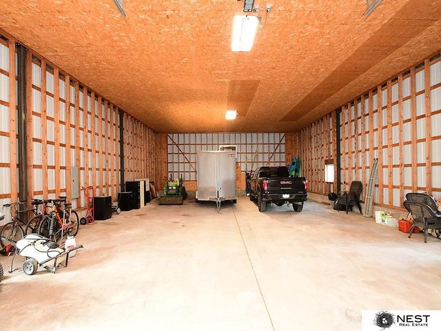 1419 Road N, York, NE 68467