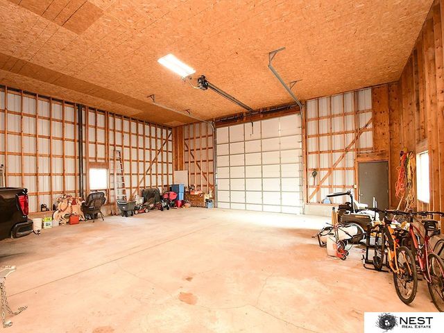 1419 Road N, York, NE 68467