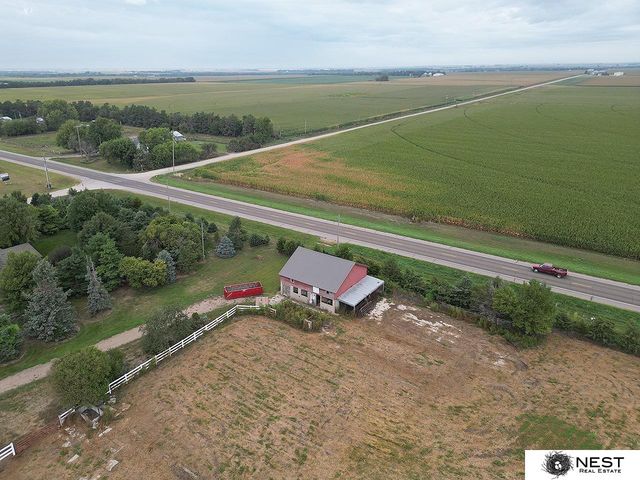 1419 Road N, York, NE 68467