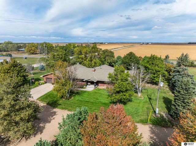 1419 Road N, York, NE 68467