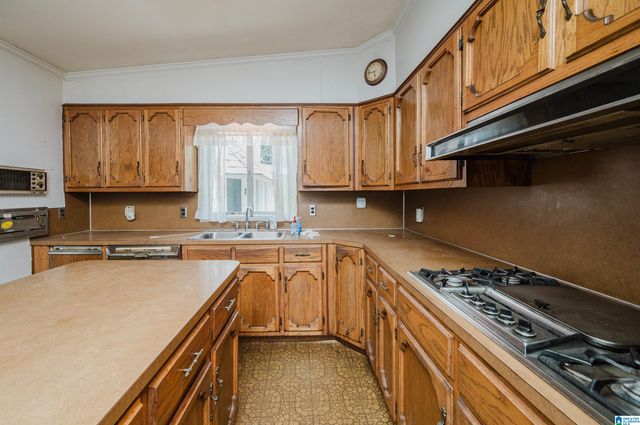 4505 CAHABA RIVER ROAD, Vestavia Hills, AL 35243