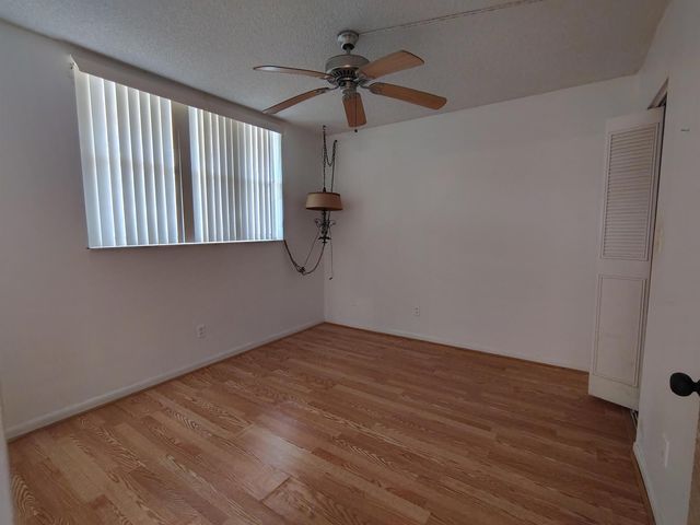 6050 NW 64th Avenue 102, Tamarac, FL 33319