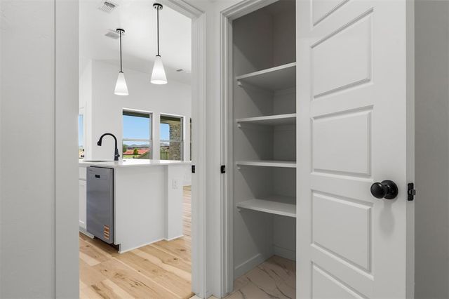 3723 Eureka Drive, Norman, OK 73069