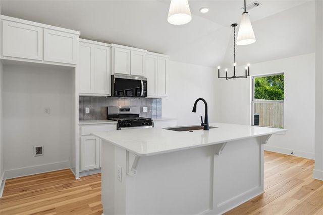 3723 Eureka Drive, Norman, OK 73069