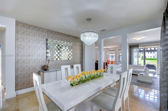 10555 NW 69th Terrace, Doral, FL 33178