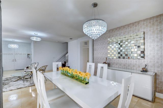 10555 NW 69th Terrace, Doral, FL 33178