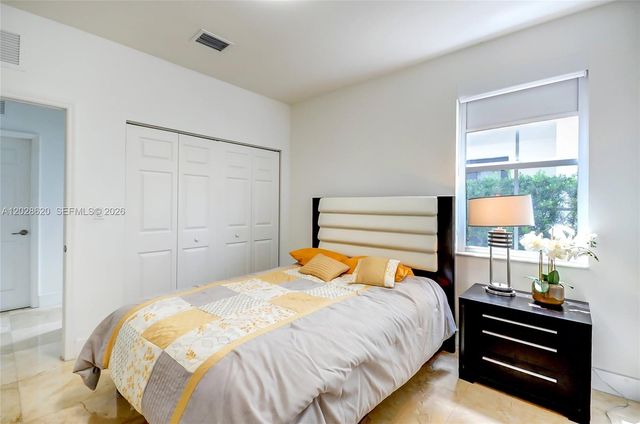 10555 NW 69th Terrace, Doral, FL 33178