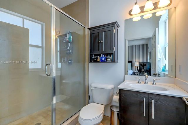 10555 NW 69th Terrace, Doral, FL 33178