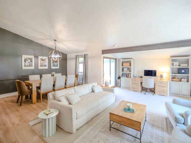 2207 Marble Falls Drive, Carrollton, TX 75007