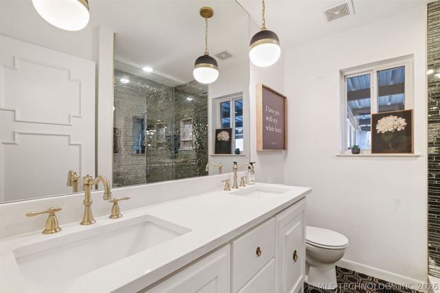 2232 Gershwin Drive, Durant, OK 74701