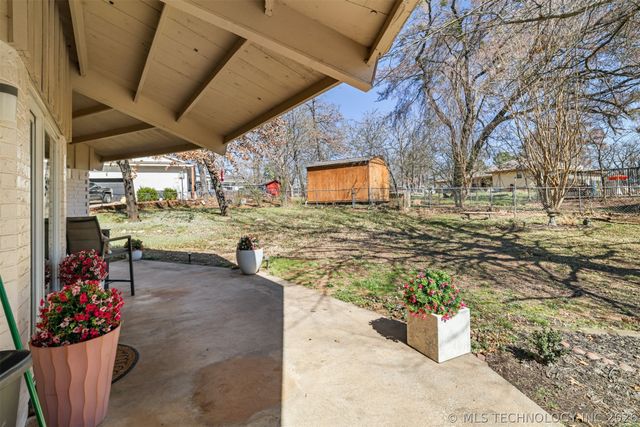 2232 Gershwin Drive, Durant, OK 74701