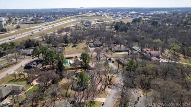 2232 Gershwin Drive, Durant, OK 74701