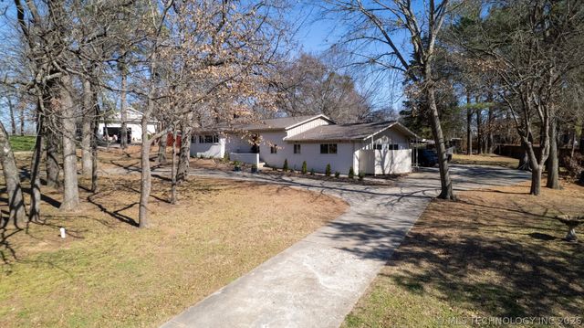2232 Gershwin Drive, Durant, OK 74701