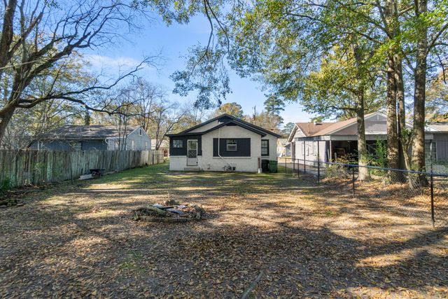 418 S 12th Ave., Hattiesburg, MS 39401