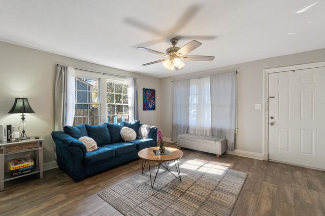 418 S 12th Ave., Hattiesburg, MS 39401