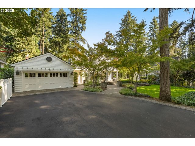17084 CANAL Cir, Lake Oswego, OR 97035