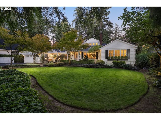 17084 CANAL Cir, Lake Oswego, OR 97035