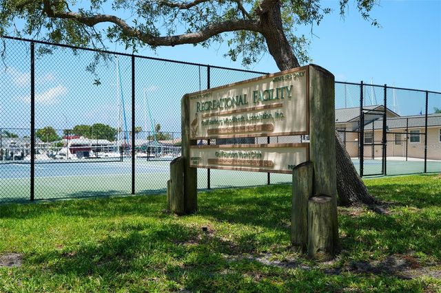 4925 BONITO DRIVE, New Port Richey, FL 34652