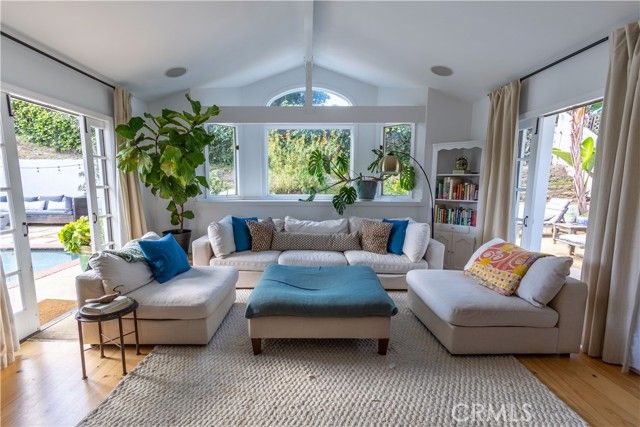 3175 Mountain View Drive, Laguna Beach, CA 92651