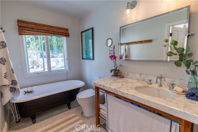 3175 Mountain View Drive, Laguna Beach, CA 92651