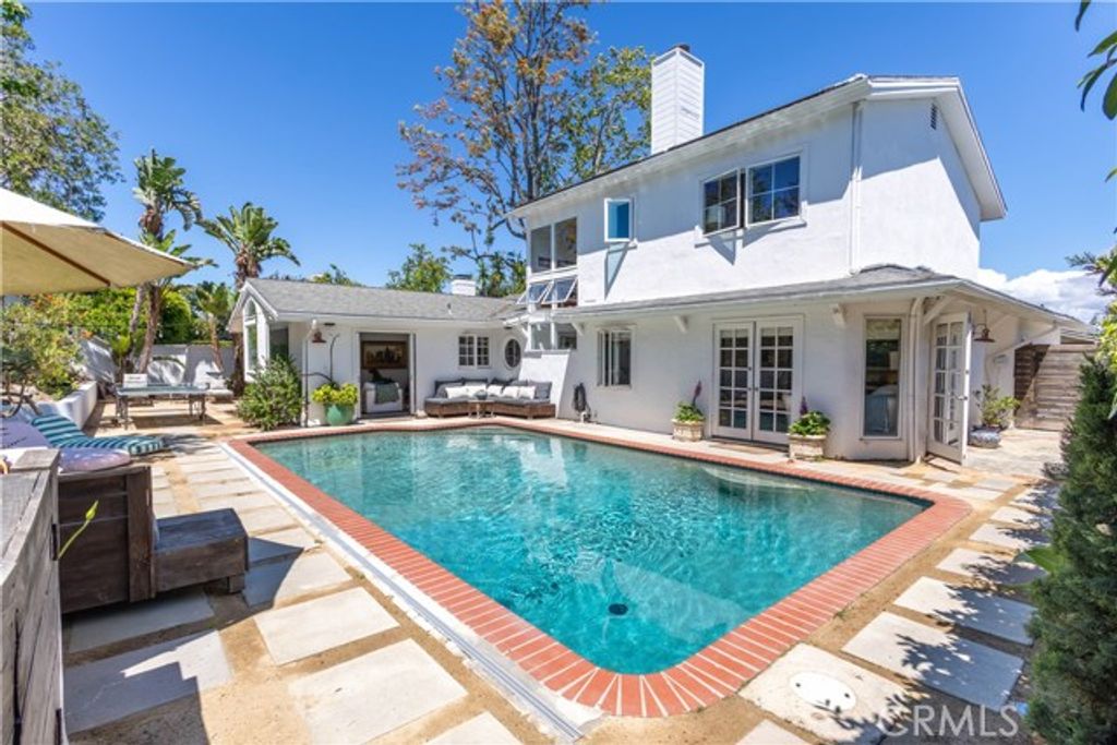 3175 Mountain View Drive, Laguna Beach, CA 92651