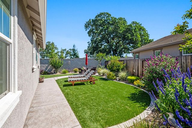 1627 Carson River Loop, Lincoln, CA 95648