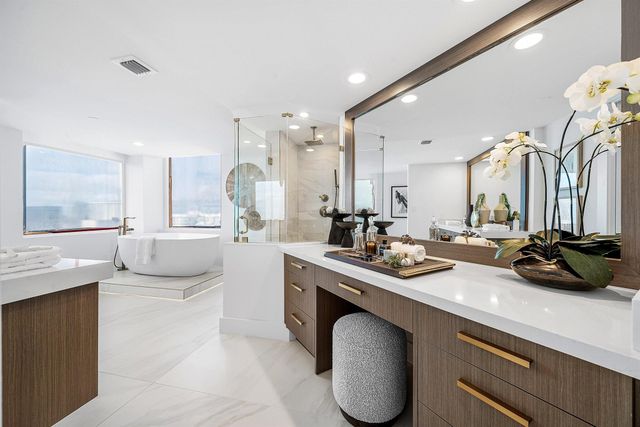 525 S S Flagler Drive 23a, West Palm Beach, FL 33401